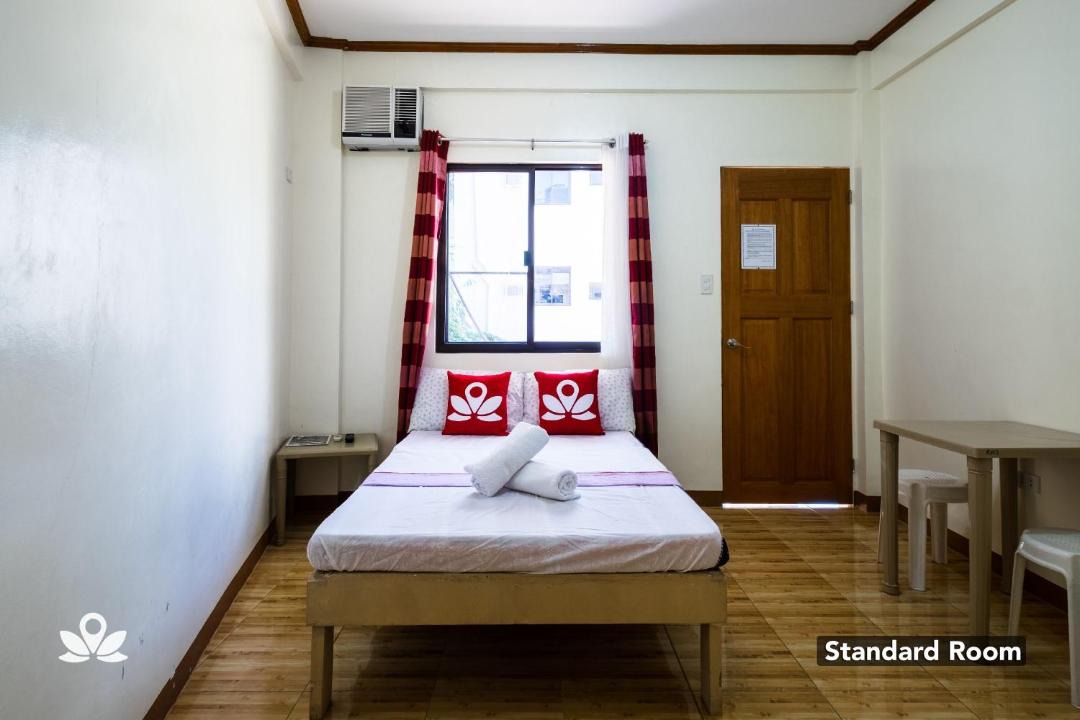 Photo of Bedroom in Puerto Galera