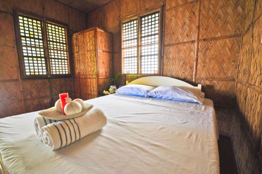 Photo of Bedroom in Puerto Galera