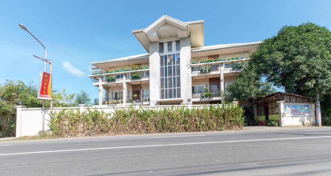 Photo of Buildings in Tacloban
