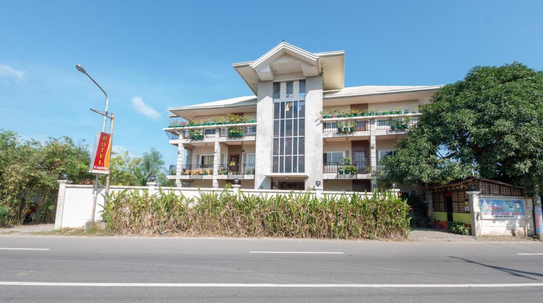 Photo of Buildings in Tacloban