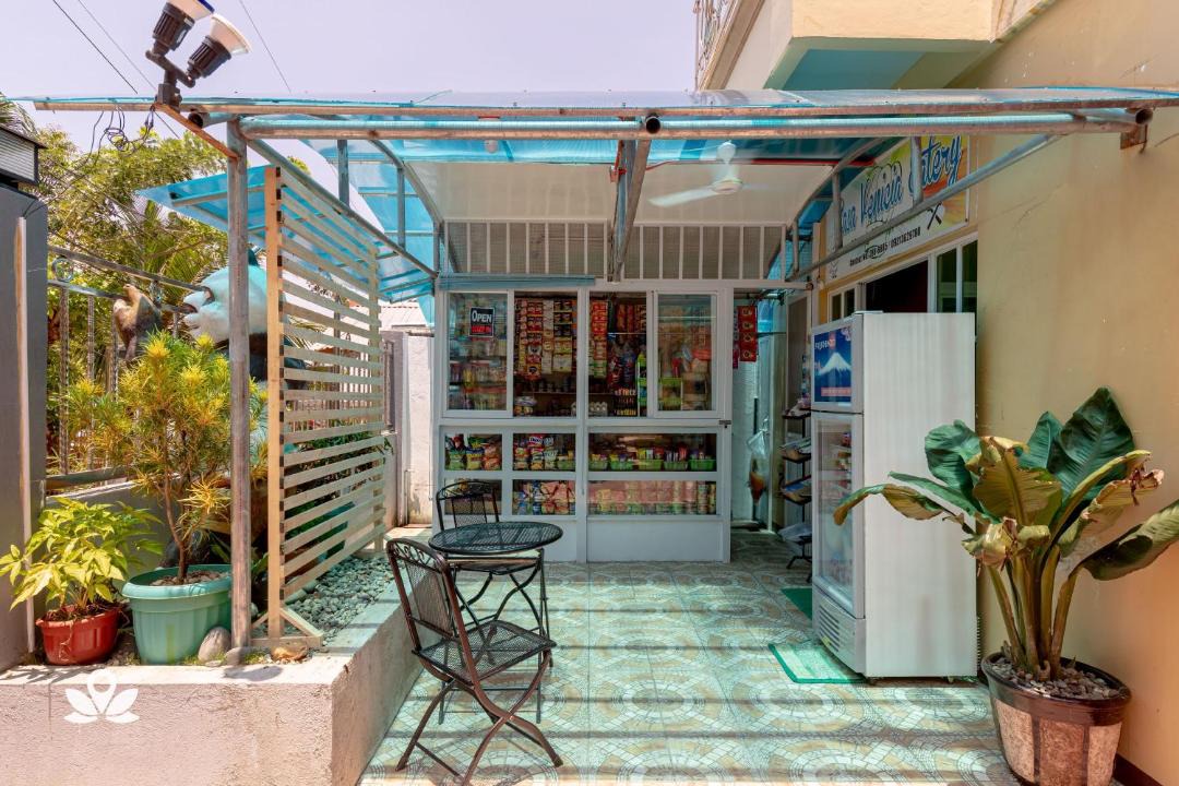 Photo of Patio Balcony in Malay