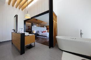 Photo of Bathroom in Clark