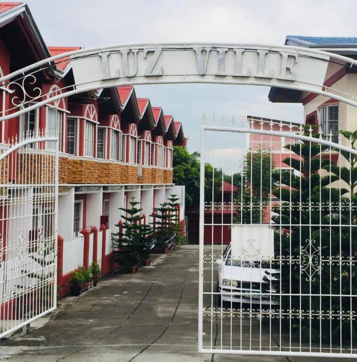 Photo of Buildings in Naic