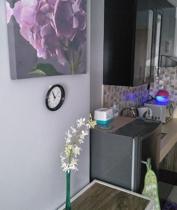 Photo of Livingroom in South Triangle