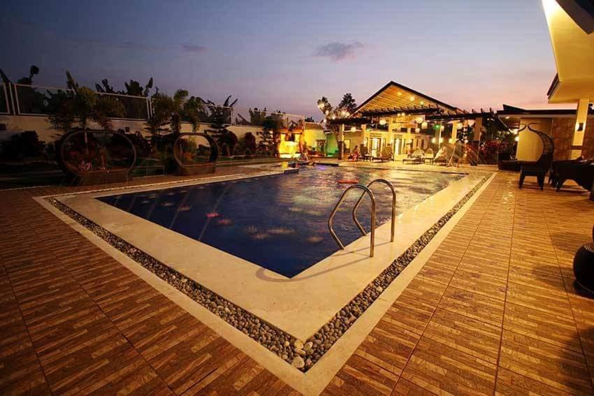 Photo of Outdoor in Amadeo