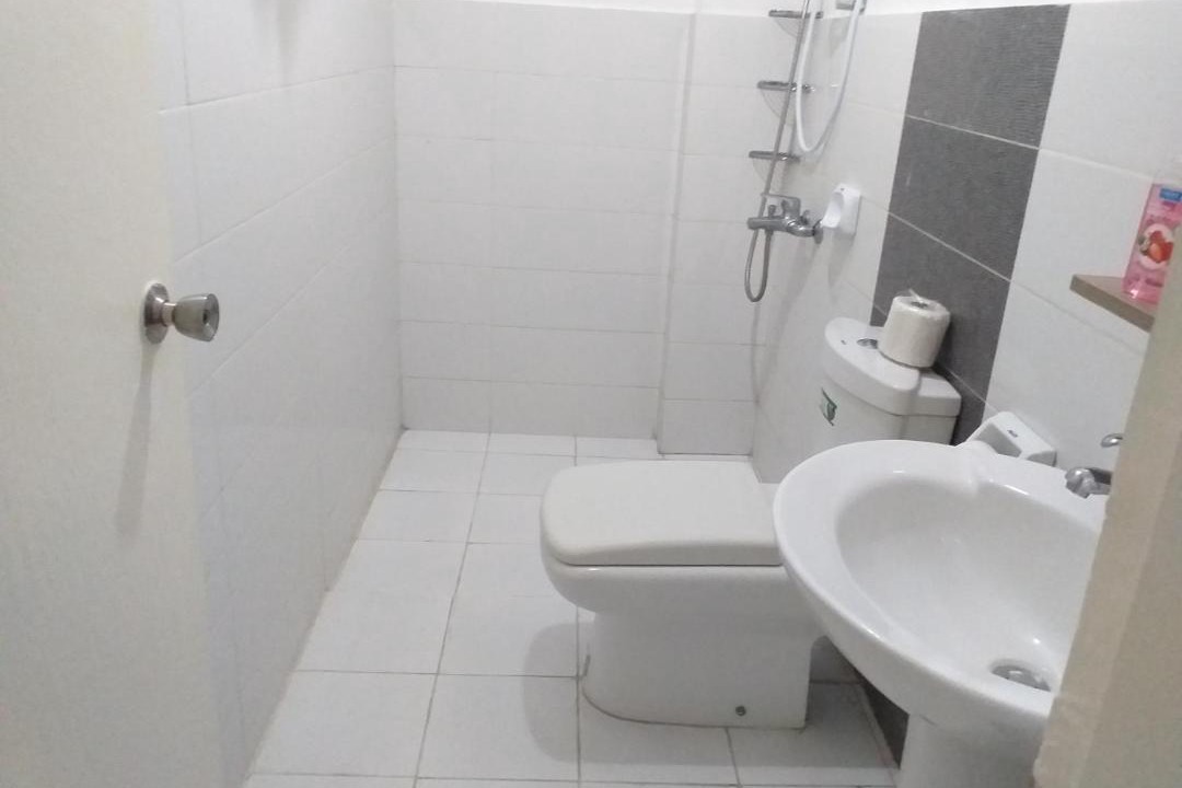 Photo of Bathroom in Dasmarinas