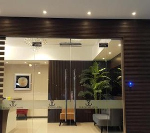 Hotel Sri 