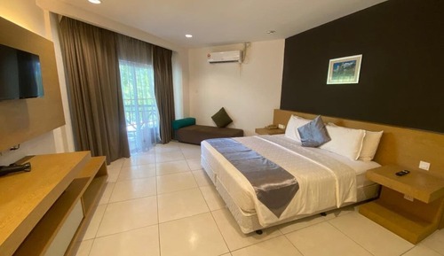 Family Room (2 Twin Bed)