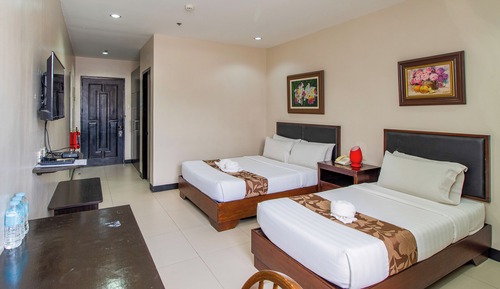 Standard Family Room