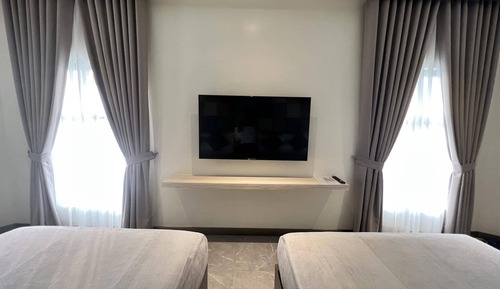 Premier Twin Room