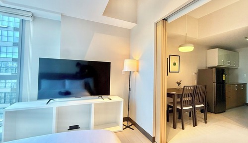 Comfort Condo, City View