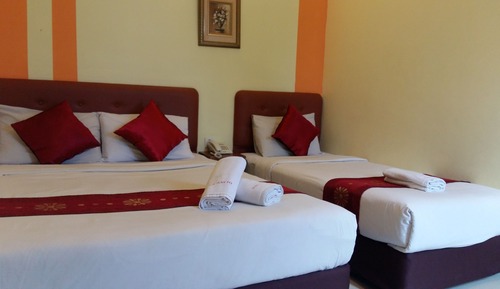 Family Triple Room, 1 Bedroom, Smoking