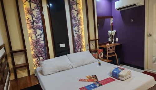 Executive Room, 1 Queen Bed