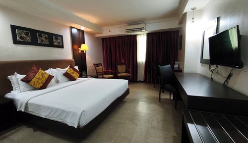 Deluxe Single Room