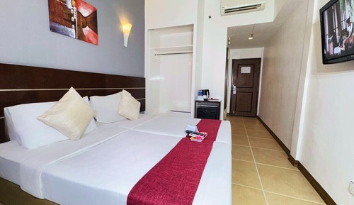 Deluxe Twin Room
