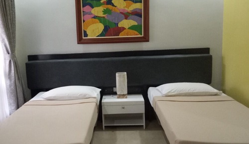 Dormitory Room - 8 pax