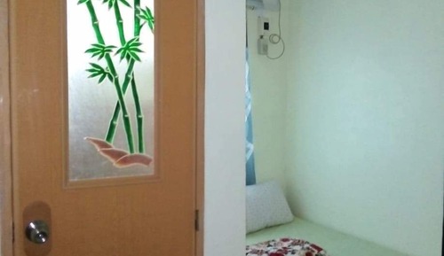 Economy Room, Private Bathroom