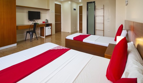 Deluxe Triple Room