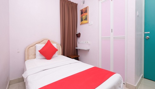 Deluxe Single Room