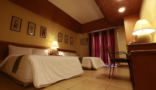 Executive Suite