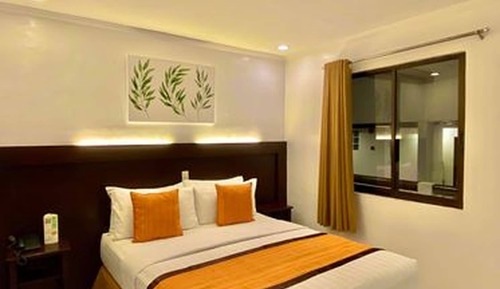 Standard Room, 1 Queen Bed