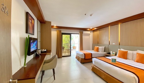 Superior Triple Room