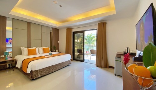 Deluxe Room, 1 King Bed
