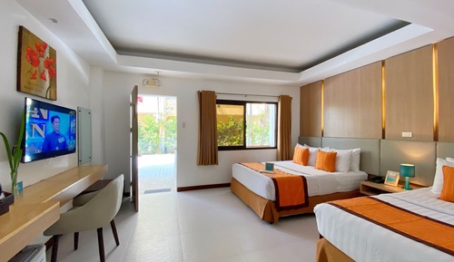 Superior Twin Room