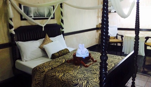 Suite Annex