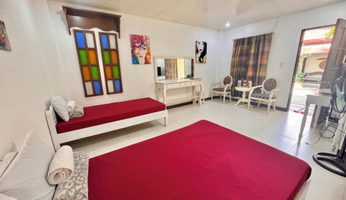 Deluxe Quadruple Room