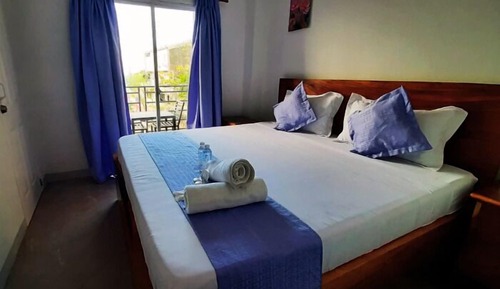 KING BEDROOM WITH BALCONY