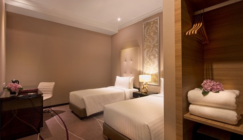 Business Double or Twin Room, No Windows