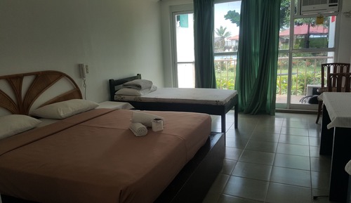 Deluxe Quadruple Room