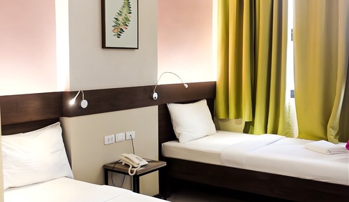 Standard Twin Room