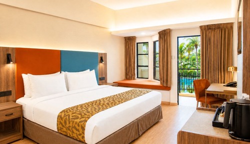 Sunset King Room (Newly Refurbished)
