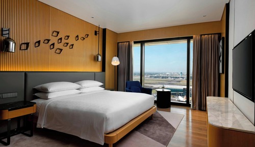 Executive Suite, 1 Bedroom, City View