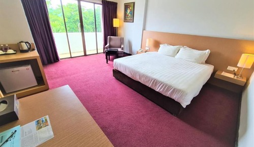 Executive Room, 1 King Bed