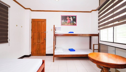 Family Room, 3 Bedrooms