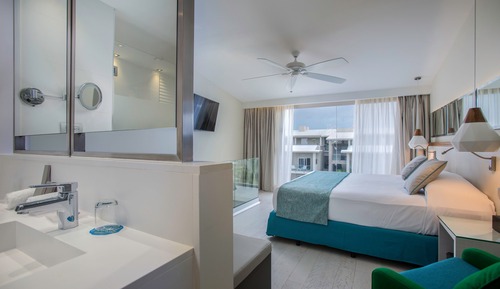 Duplex Suite & Swimming Pool