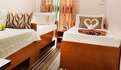 Standard Twin Room