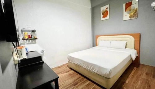 Double Bedroom