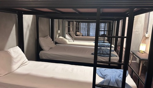 Shared Dormitory, Mixed Dorm