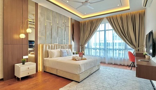Deluxe Penthouse, 5 Bedrooms, Balcony, City View