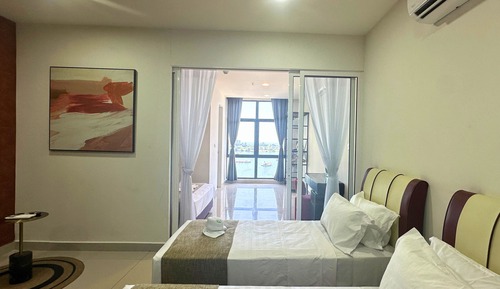 Pearl Suite Sea View