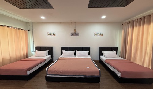 B1 - Family Room