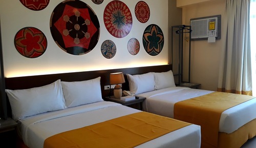 Premier Room