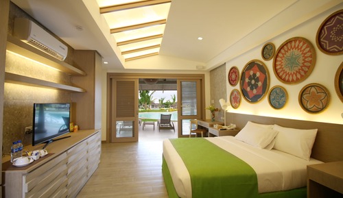 Villa, Pool Access