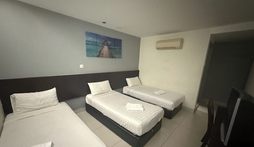 Superior Triple Room