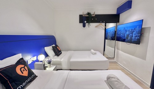 Standard Twin Room