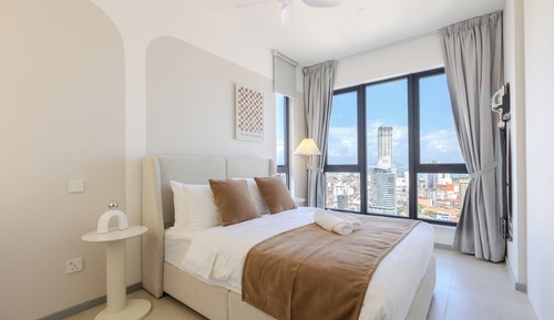 Superior Apartment, 2 Bedrooms, City View